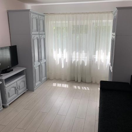 Apartament Regim Hotelier Oradea Ngoại thất bức ảnh